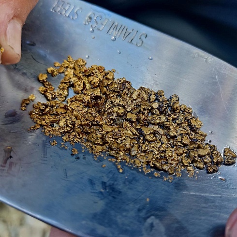 Добыча россыпного золота в Магадане